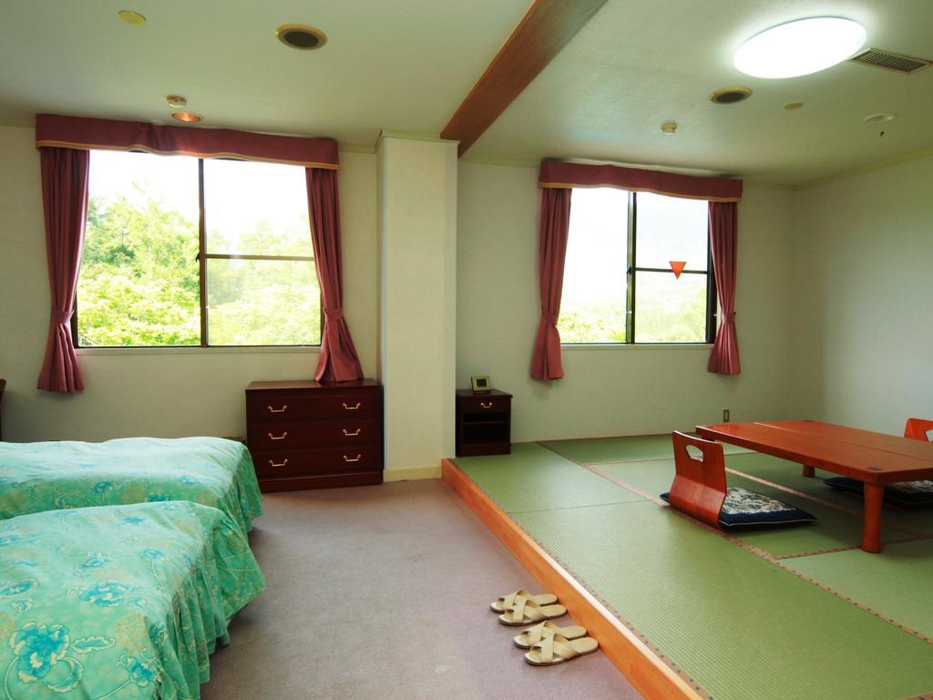 You Resort Hotel يامانوتشي المظهر الخارجي الصورة